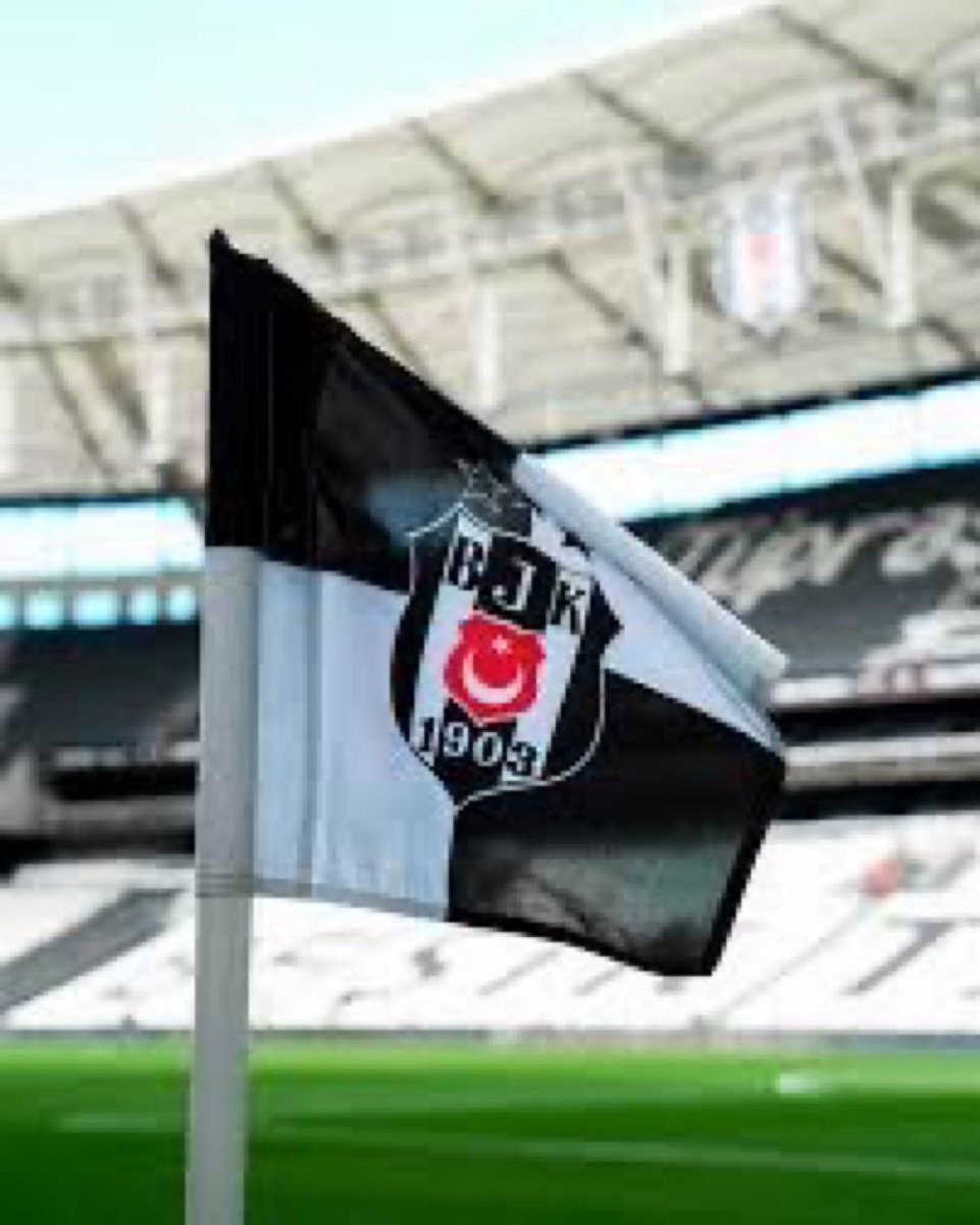 maseratican's tweet photo. Beşiktaş’ ımızın maçı var. 🦅 https://t.co/yBnRRagq6E