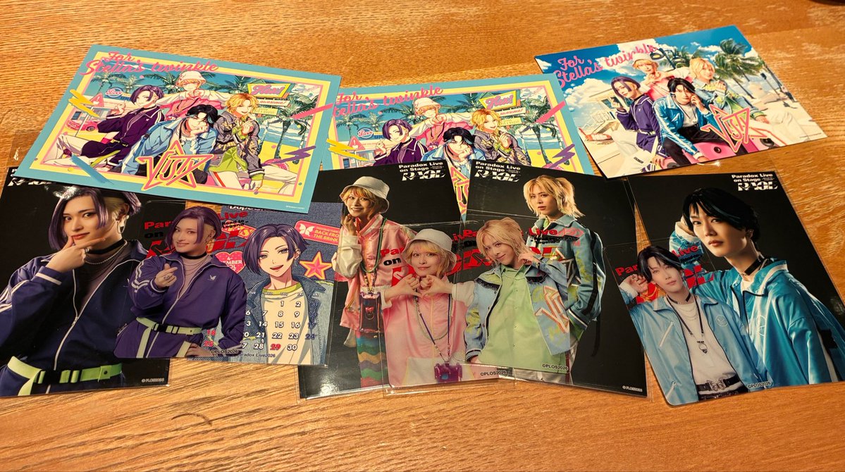 Dis542aa's tweet photo. VISTYパラステに出ないかな〜と何年も言い続けてやっと！歌って踊るみんなに会えた😭💖
初日より2日目、2日目より3日目とどんどんVISTYが愛おしくなっていって途中からはBE A STAR爆泣き界隈になり、おみキャン界隈を脱出し、チケットは増え、本当に本当に楽しい日々でした！VISTY大好き🌟ありがとう！ https://t.co/A2RDnyCz3O