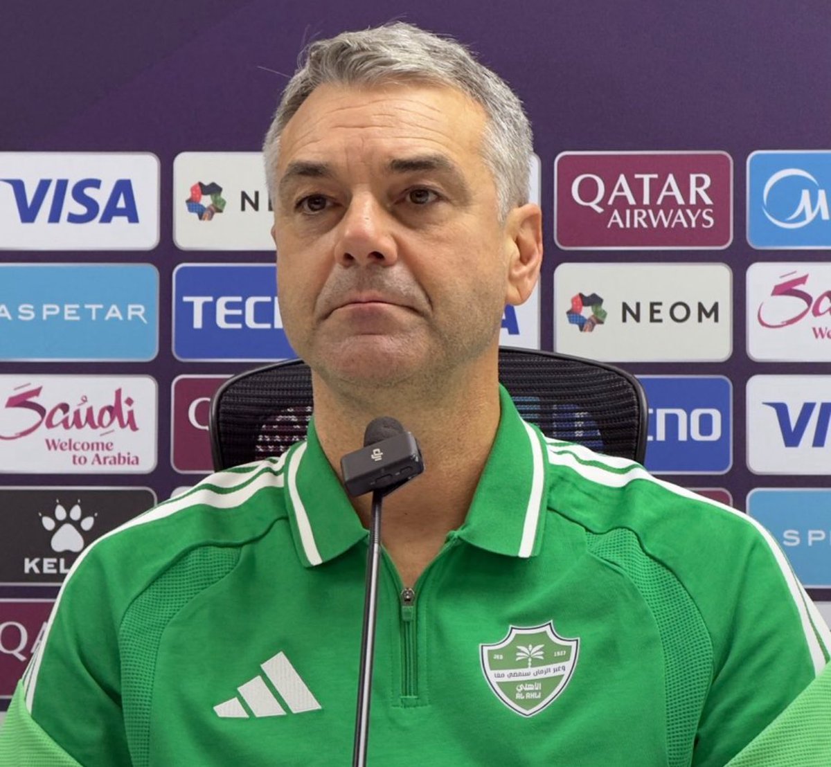 Siiros2's tweet photo. 🚨🚨🚨🚨🚨🚨🚨🚨🚨🚨🚨🚨🚨🚨🎙️

بوسيتش — مدرب الأهلي:

مررنا بيوم حزين للغاية بسبب الهجوم على السعودية.

إن شاء الله سيتوقف هذا الجنون في أسرع وقت. https://t.co/xUvio6UA7j