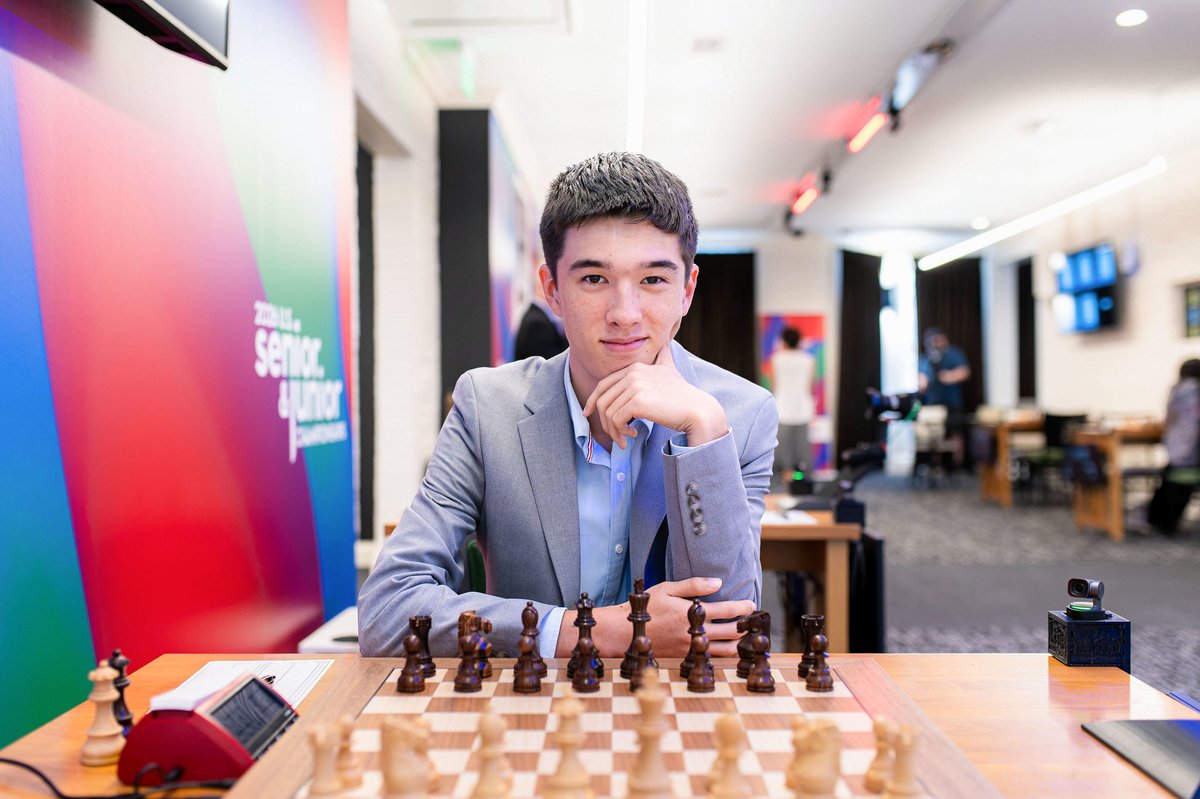 london_chess's tweet photo. First time at the Classic - Andy Woodward joins the 2026 lineup.

Grandmaster at just 13, Andy claimed the U.S. Junior Championship titles in 2025 and 2026. 

We look forward to welcoming one of America’s brightest talents to London.

Photos: @LennartOotes for @STLChessClub https://t.co/jjl4ic4ffP