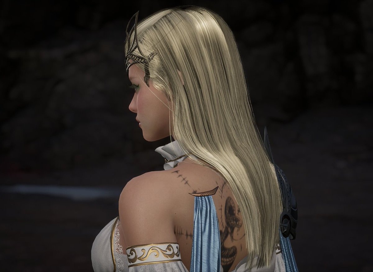 malfoid6's tweet photo. New world. Same snake. Don't stare, Potter. 🐍 #Aion2 #MalfoyGirl #Malfoid https://t.co/TxJryRvqEt
