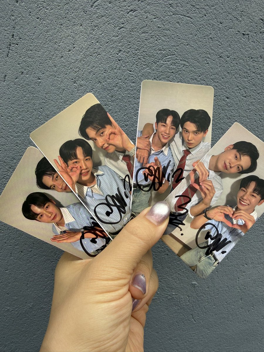 thai_milkteee's tweet photo. Super cute🥰

#YinWar2ndFanmeetinginBrazil 
#หยิ่นวอร์ https://t.co/BuYxpXB9Cj
