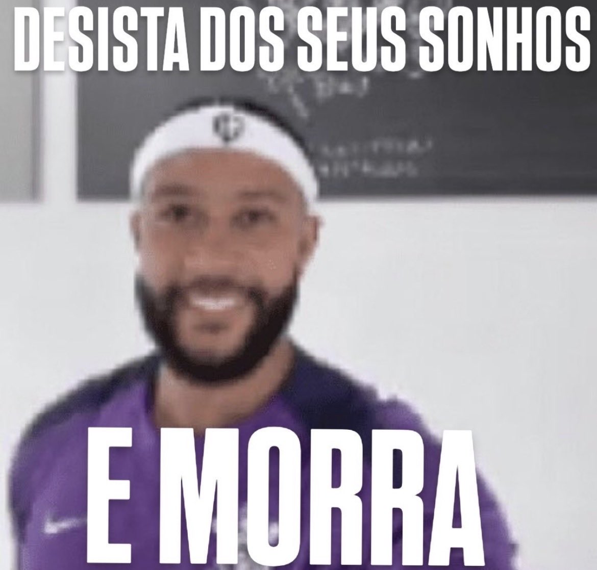laryzssaaa's tweet photo. @AllanSouzava @futebol_info @ESPNBrasil mds o tanto que eu já acreditei, DE NOVOOOOOO???????? https://t.co/2E3qxJs4AC
