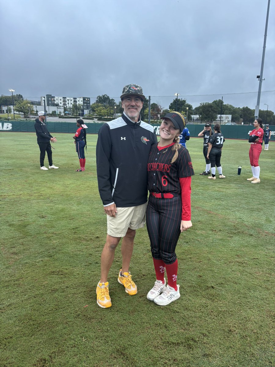 rhubbard2028's tweet photo. Had such an amazing time at UAB yesterday! Despite the weather, they still put on a great camp and I enjoyed every second of it! Thank you to each of the coaches!!

@ALFC2829 @megdcurry @CoachVeach @ryandgreenwood @justinbkaplan 

#AGTG https://t.co/6rWwuqijxE