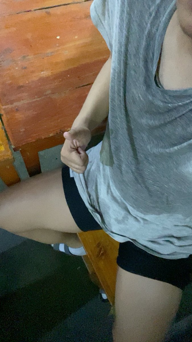 jeputttt's tweet photo. Selalu gobyos 🏸 https://t.co/HkH46m23UU