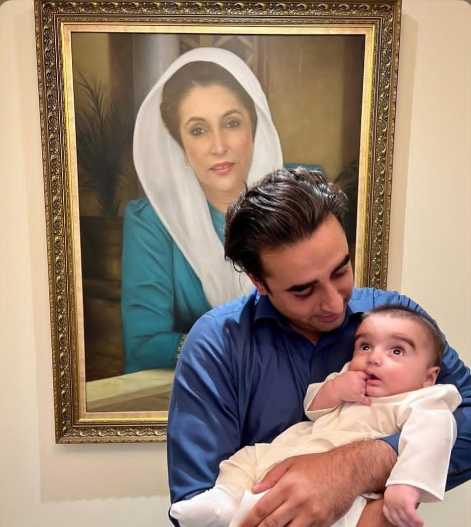 banbhan_raza's tweet photo. Happiest 5th Birthday, Mir Baba! 🥹❤️🧿 May your little world always be filled with love, laughter, and endless blessings. ✨ @BakhtawarBZ https://t.co/F2mxGN6Mfn