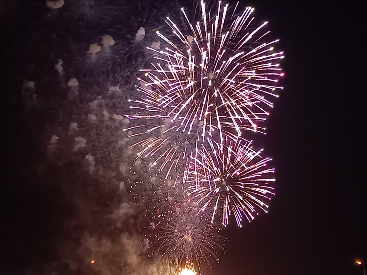 teamgaspard's tweet photo. こうのす花火大会に行きました～ https://t.co/mMIxMJX7yU