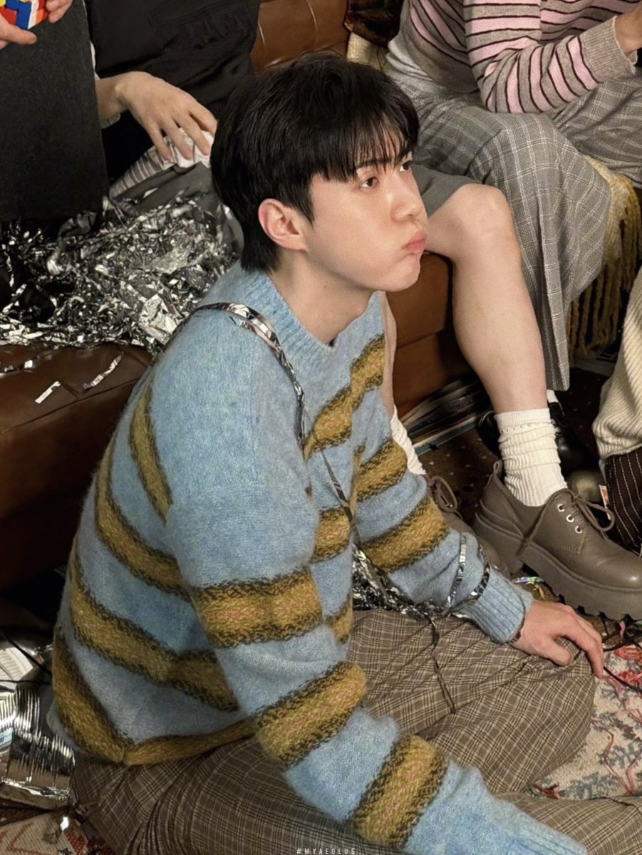 MYAEOLUS's tweet photo. 👿

#세훈 #SEHUN https://t.co/IZUDcxMz7y