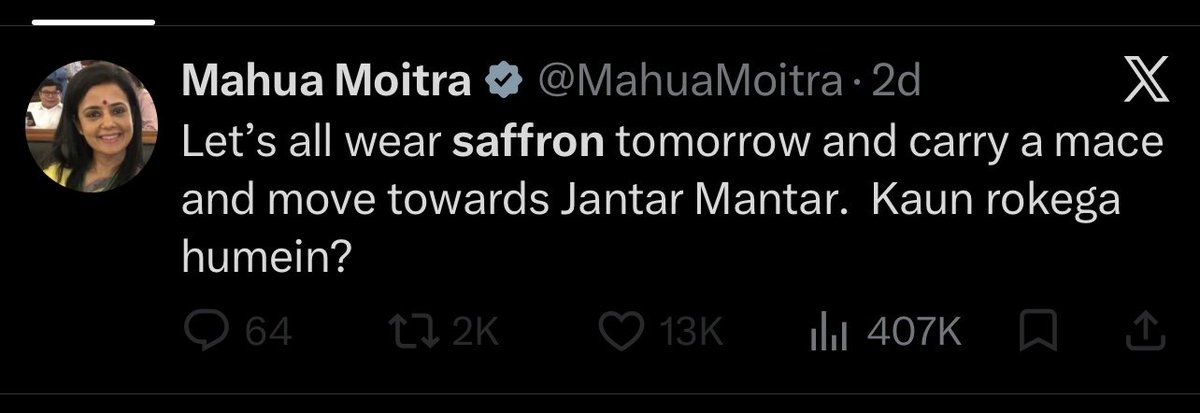 hindus47's tweet photo. 🚨 Are Hindutva groups attacking CJP protesters ? 

NSUI Cadre wearing Saffron to Make it look like Hindus are creating Violence . 

The same narrative they will play in coming days 

2. Mahua Moitra Requested people to wear saffron and come to protest https://t.co/z2ZhZYxu7C https://t.co/bQsVFIbGKE