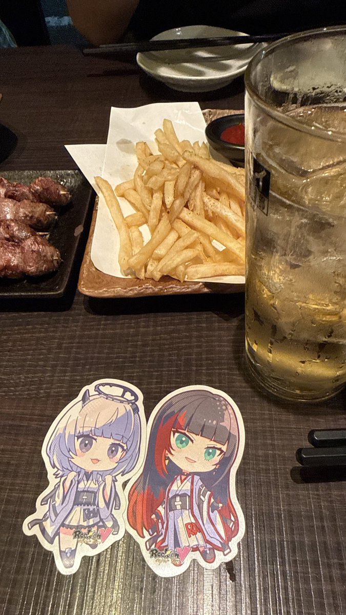 natuki_vfl's tweet photo. 火の子打ち上げも最高に楽しかったー！
#FLANICAfes https://t.co/vUQzwkAbFF