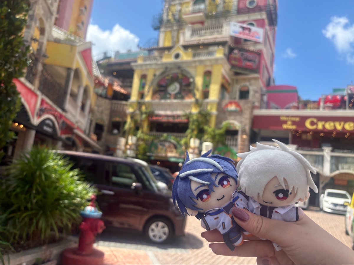 yato_0903's tweet photo. 沖縄旅行行ってたよーん✌️
めちゃくちゃ楽しかった一緒に行ってくれてありがとうございます🌺🌴 https://t.co/lUuDwTj2De