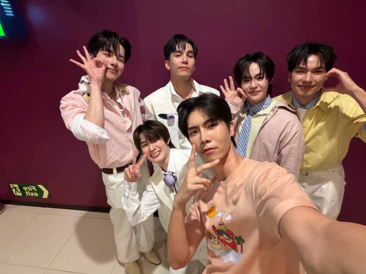 jjaypf's tweet photo. เก่งมากครับทุกคน 🍊🍊
YOUR THIRD SERIES FINAL EP
#ที่สามของเธอตอนจบ https://t.co/rfgfKlBbWv