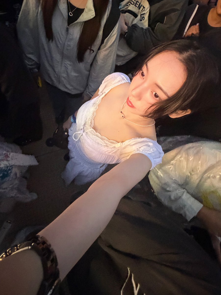 Bdu2lv's tweet photo. #aespa #æspa #에스파
#KARINA #카리나 https://t.co/Uz9xy2OWgH