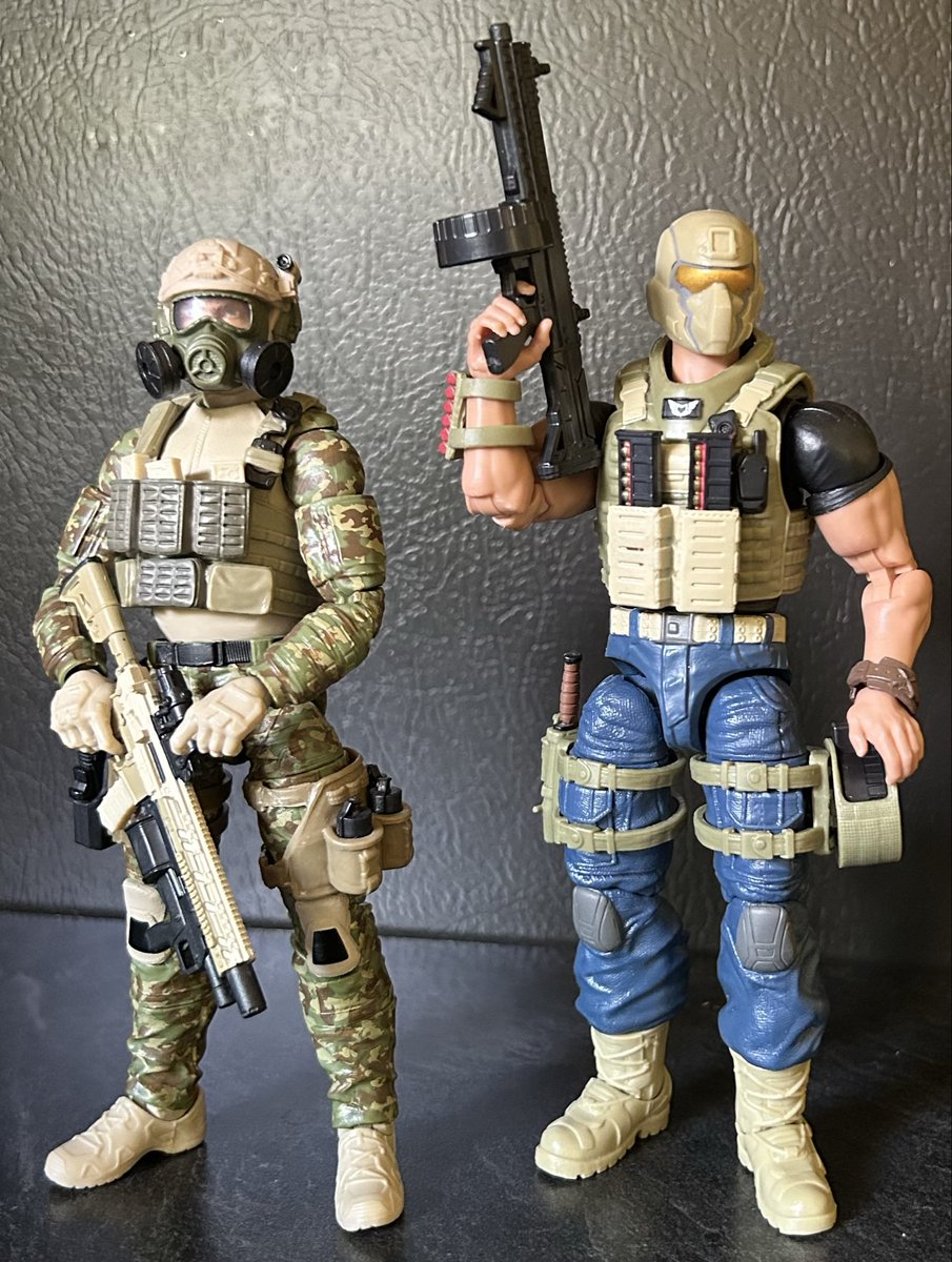 ComicsInvictus's tweet photo. #Kitbash #valaverse #actionforce

Going to start highlighting some Valaverse kitbashes. 

Valaverse was super-expensive on the resale market late last year &amp; early this year.  It was a lot cheaper to piece together many of the figures rather than purchase them complete/ in-box. https://t.co/ihQsY58N8J