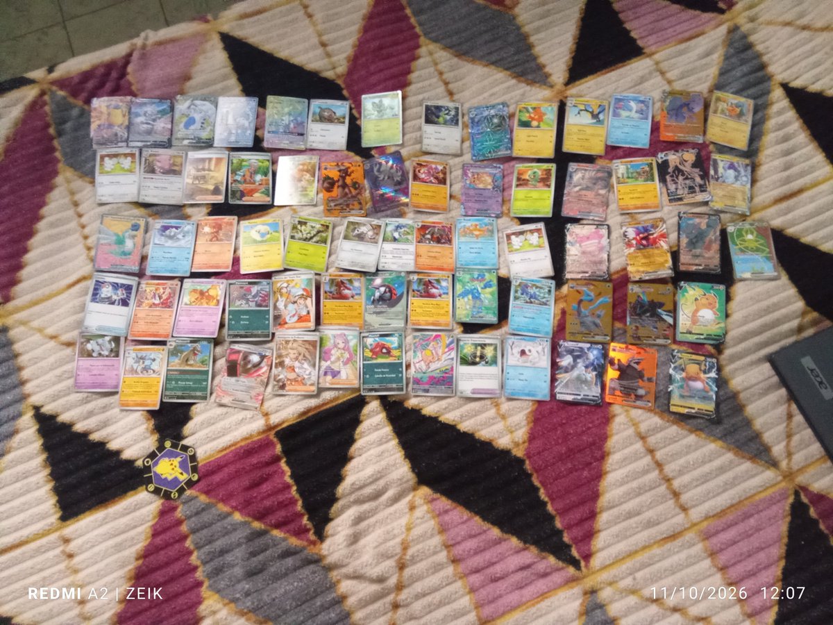 zeikbanana's tweet photo. Jus noticed i had never posted anything pokemon related, look at my collection of Pokemon cards #pokemon #pokemoncardcollection https://t.co/arKAXwCbDW