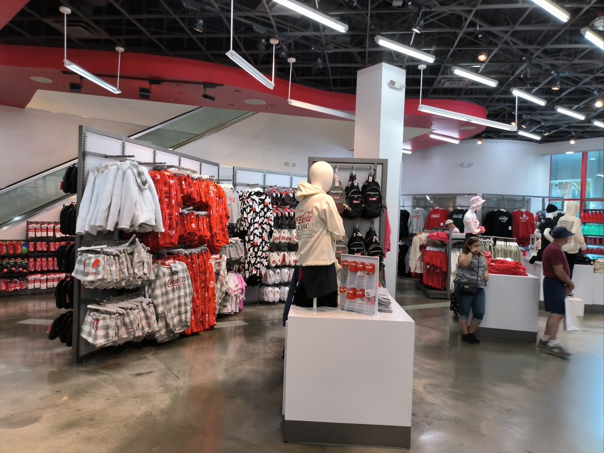 iamnotbronze's tweet photo. [バイト先で初めて見た新しい商品、なんだか怪しげでワクワクする！]， https://t.co/LbuaipJLOO