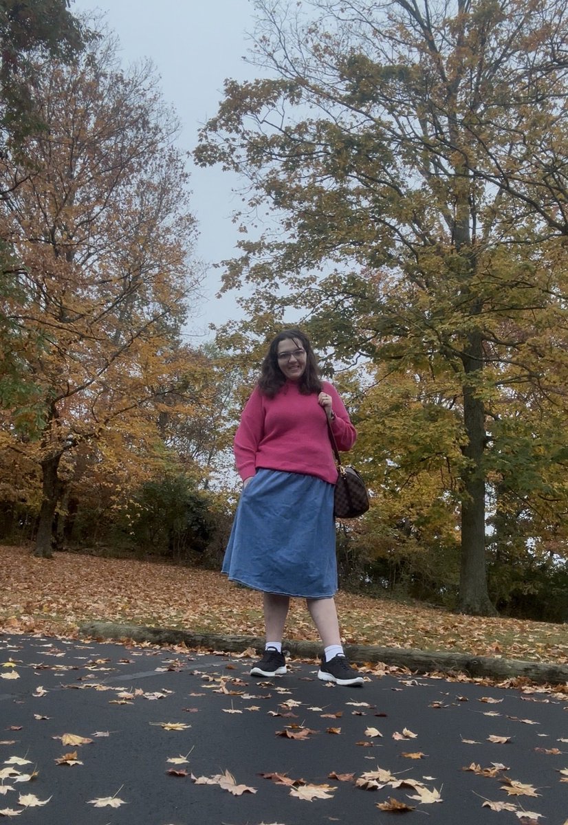 angnicoledaily's tweet photo. Haven’t been on X since it was last called twitter it’s been years

But hey ya. 

Sweater is from @OldNavy  btw. 

#Fashiongirlie #FallFashion https://t.co/9j3LOzUgKE