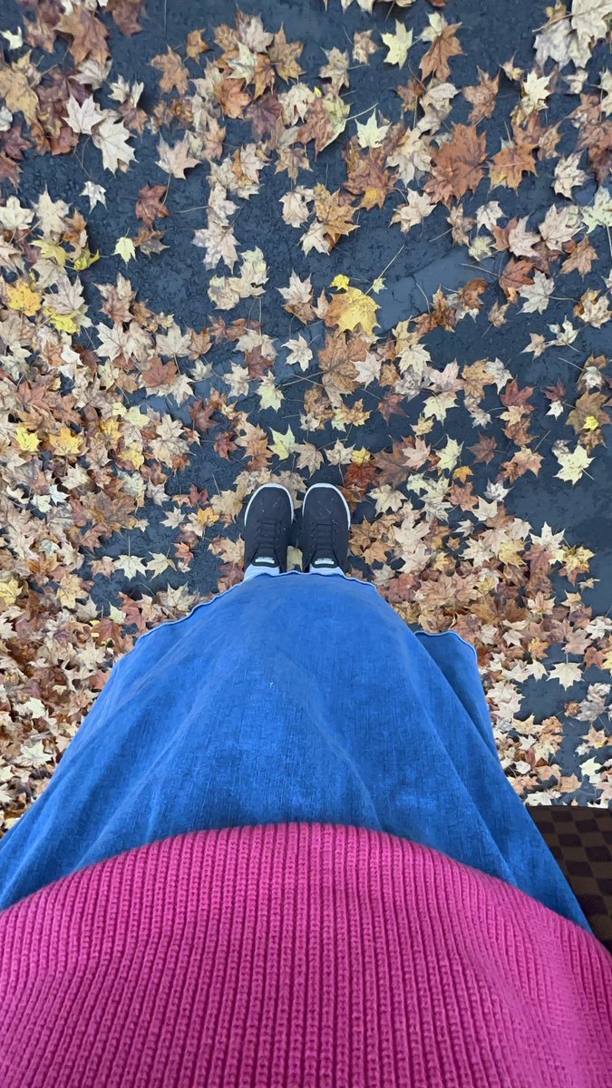angnicoledaily's tweet photo. Haven’t been on X since it was last called twitter it’s been years

But hey ya. 

Sweater is from @OldNavy  btw. 

#Fashiongirlie #FallFashion https://t.co/9j3LOzUgKE