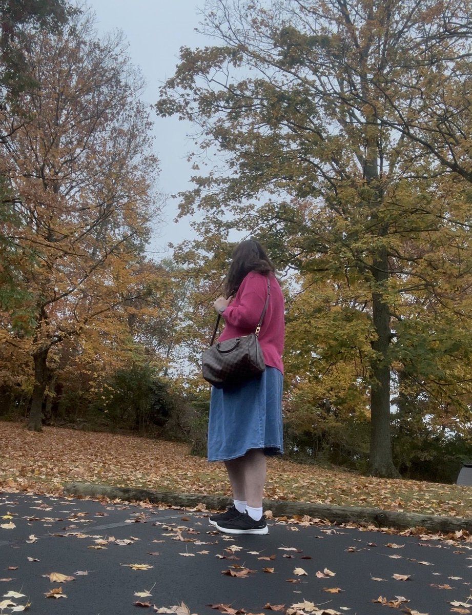 angnicoledaily's tweet photo. Haven’t been on X since it was last called twitter it’s been years

But hey ya. 

Sweater is from @OldNavy  btw. 

#Fashiongirlie #FallFashion https://t.co/9j3LOzUgKE