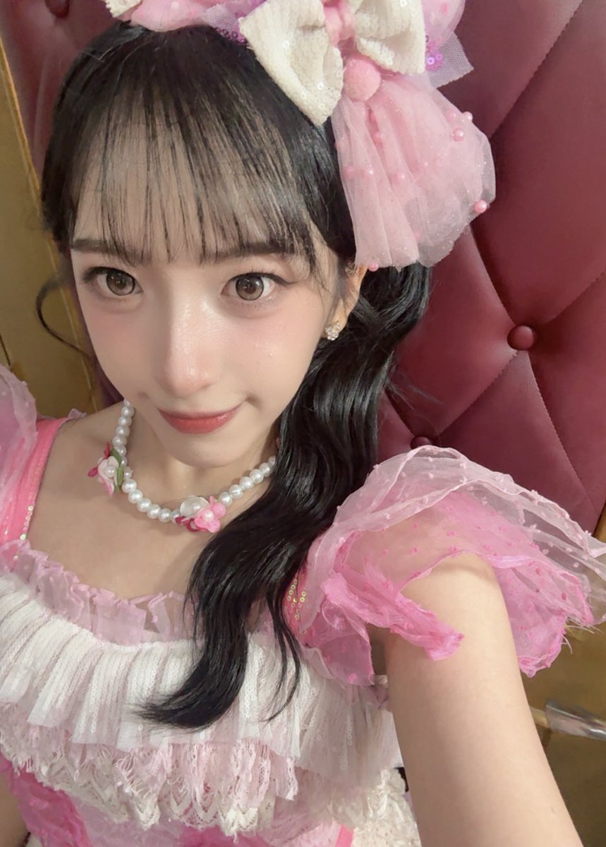 Daisy_JKT48's tweet photo. si bintang jatuh🌠🩷 https://t.co/Q6nIVBKXp9