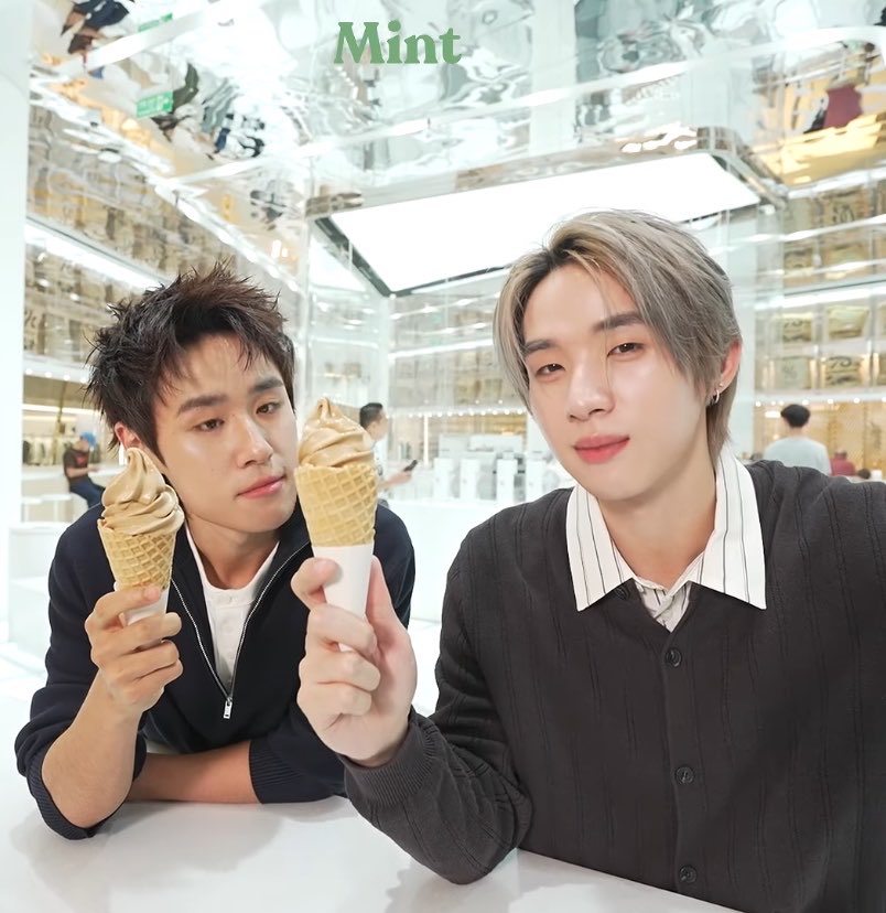 Churipat's tweet photo. งานสายตานัทคือชัดเลยอะ
ให้ฮง❌
ให้อาหาร✅ https://t.co/xRUoQSJBy3