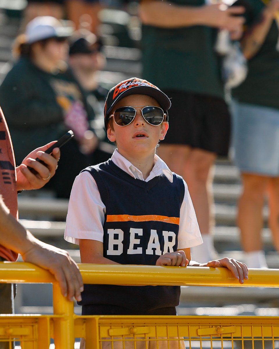 ChicagoBears's tweet photo. Da legend lives on https://t.co/6QBuptvwsv