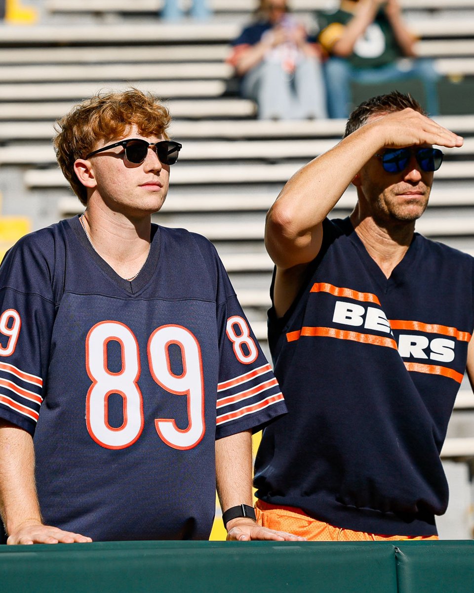 ChicagoBears's tweet photo. Da legend lives on https://t.co/6QBuptvwsv