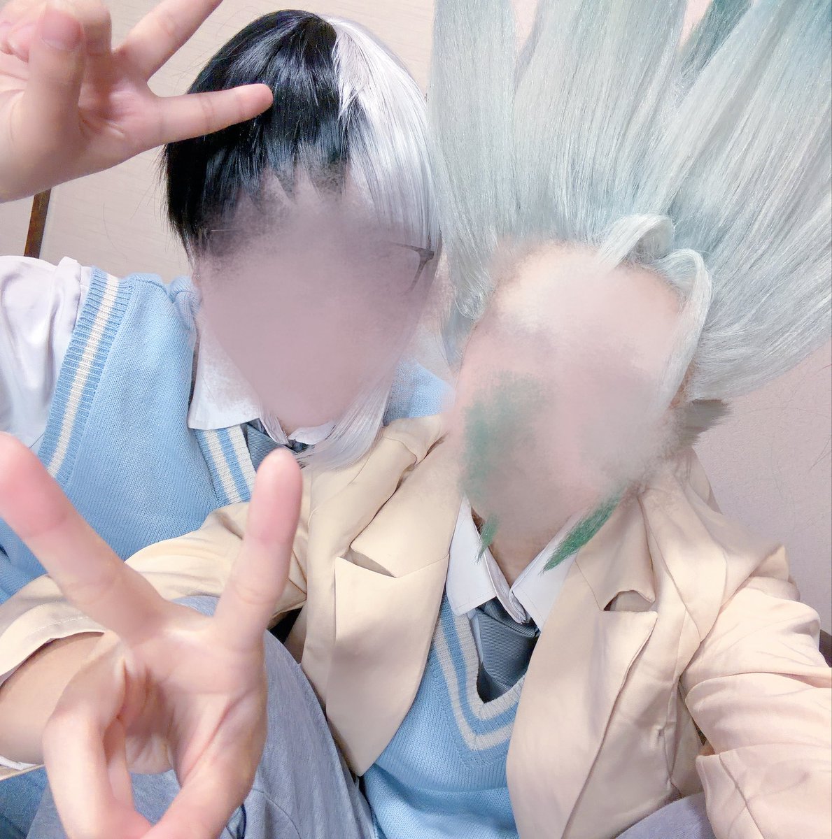 ly14skg's tweet photo. こちらにはコス写真（顔消し済）のものをたまーーにあげるぐらいでしようかなと、、💭（思ったよりもレイヤーさんに反応頂いているため、！）（苦手な方はBを、！）（顔を公開することはここではしないです！） https://t.co/LTPG9jbo9v