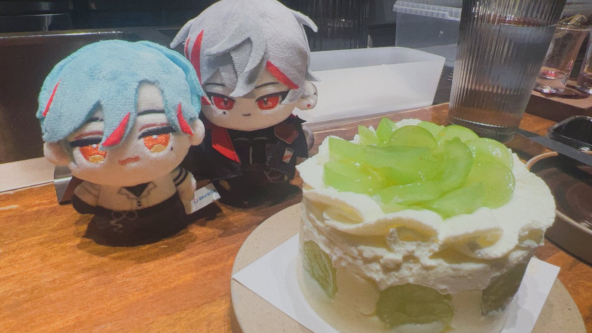 HCX_4869's tweet photo. 發脆無果，換來X試試。想找子午或預見的非官方dc表符伺服器，主要想找月蝕屋、崎塔、涅爾菲的/ᐠ . . ﾏ

圖文不符之此圖有三個十月壽星。 https://t.co/A6Cr8TgVPs
