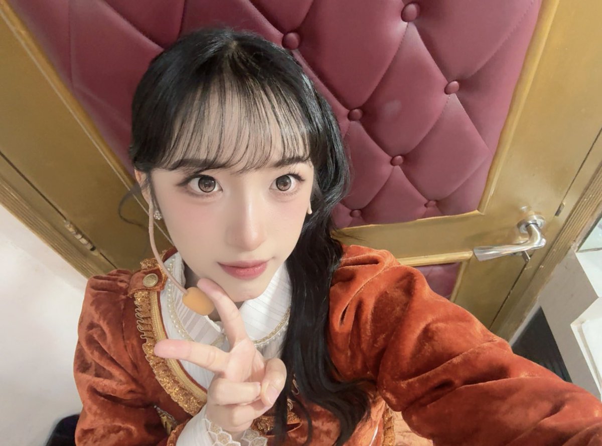 Daisy_JKT48's tweet photo. terima kasih buat hari iniii!!❤️‍🔥❤️‍🔥 https://t.co/nknwSDF0bw