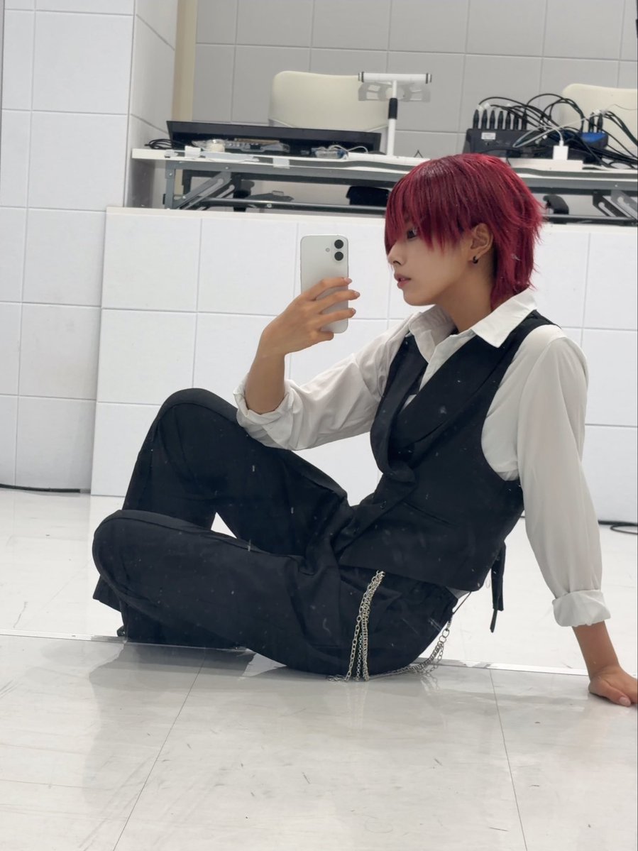 ryou_idoled's tweet photo. 横顔ショット📸

 #メンズアイドルド
 #五十嵐涼
 #広島コンカフェ 
 #男装 https://t.co/Ms3eAp7T3Z