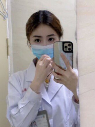 StevenRoberttr's tweet photo. 刚玩 
我叫赵甜甜，今天下午感觉自己又控制不住了，自爆自己的身份证件号，这次真控制不住了，啊啊啊..…… https://t.co/hEYnSlx3bj