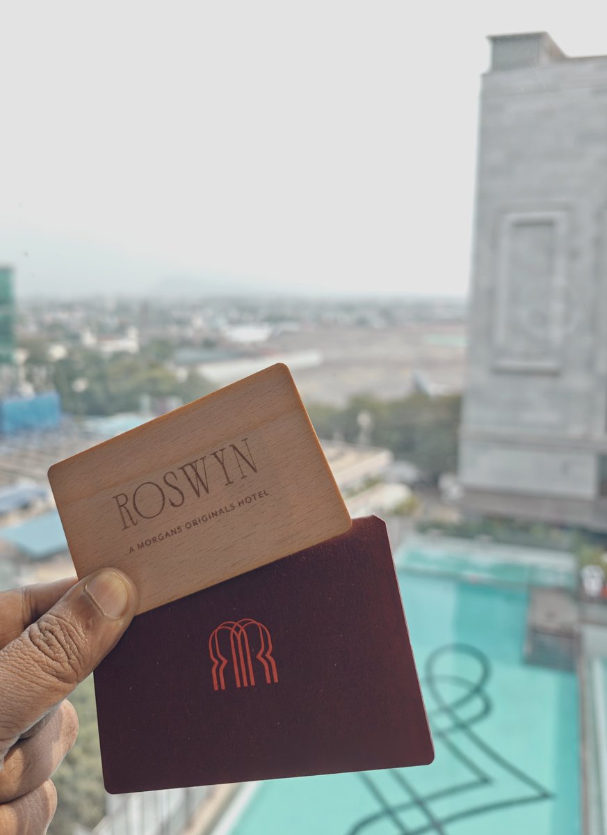 cards_wizard's tweet photo. Staying at probably the most tastefully designed Hotel in all of Bombay! ✨

..and before I forget 

Thank You, Credit Cards! 🥂 https://t.co/XscYHLeYJo