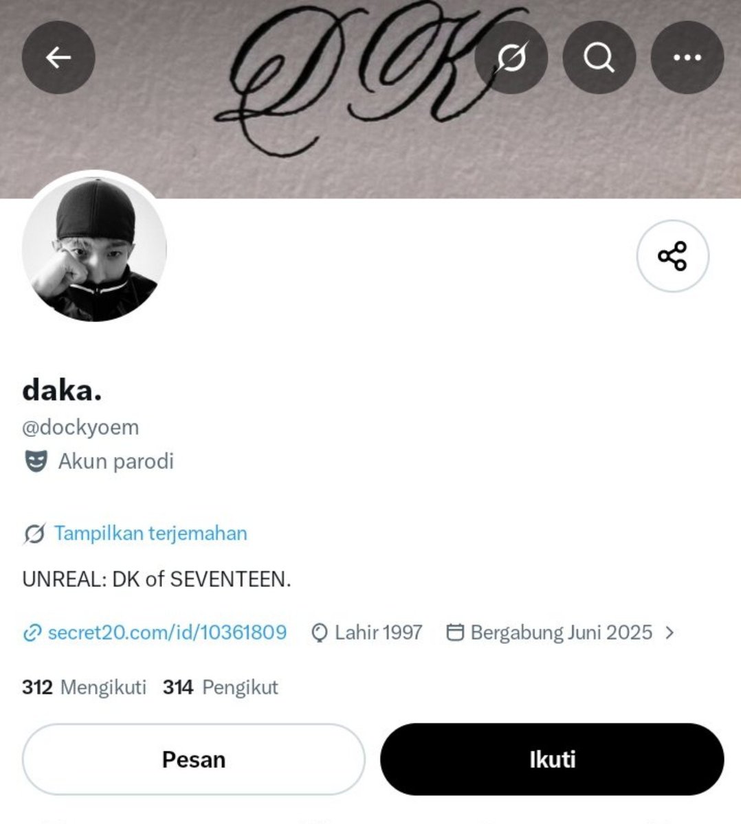 yvumii's tweet photo. Maaf ya teman-teman ada salah tag. Uname yang gue maksud @dockyoem sesuai screenshot aja, tadi agak keserimpet jempol gue. https://t.co/cn9LLjbUPy