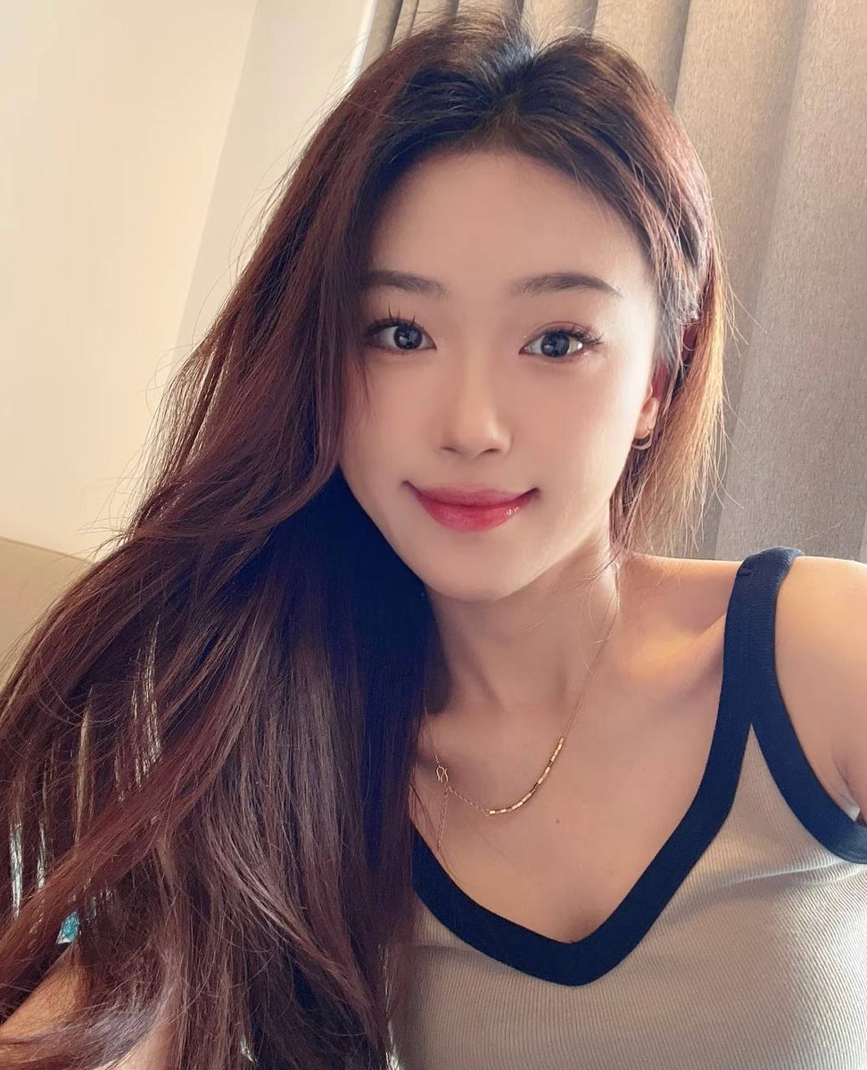 Jon_1314's tweet photo. Being a good, obedient baby today🤪 https://t.co/r0QH8DsGjv