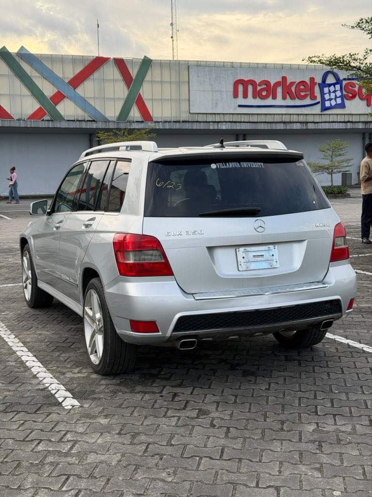 RichesAutos's tweet photo. I think we have all agreed that 2010 Glk350 is the strongest and reliable SUV Mercedes produced ? https://t.co/TgTUGJjJfE