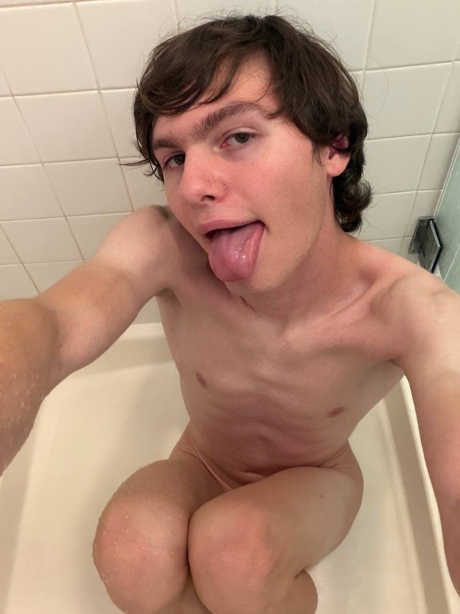 Xposeure1092's tweet photo. Just a femboy looking for attention https://t.co/yEtglIhgfS