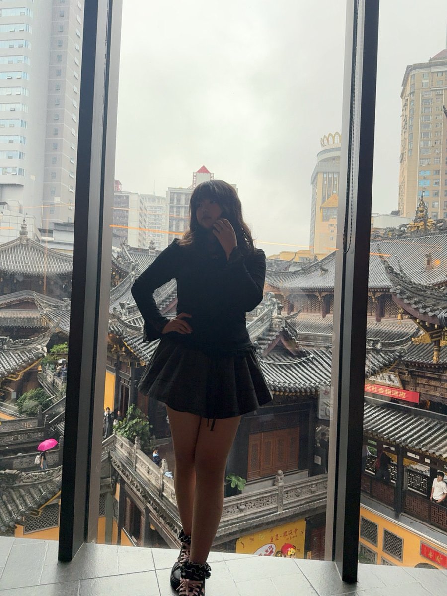Yilyn0816's tweet photo. 打卡了重庆的网红咖啡厅💗 https://t.co/FkXiAHObA6