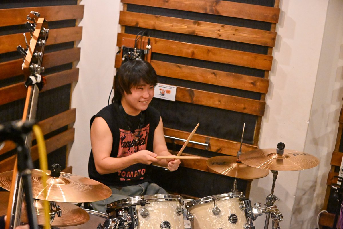 yyworldm's tweet photo. #Paso

@love_sig_band 
Gt.Vo. @akitsugu_f 
Ba. @kibabakanchan 
https://t.co/QrZTJbcUdJ. @kanzakimassara 

GREENSTUDIO ASTUDIO
2026.10.11 https://t.co/d2XQYIedJV