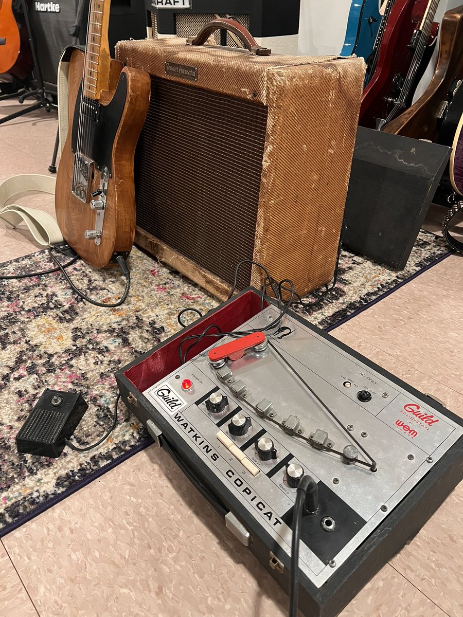 FU_Tone's tweet photo. This is fun! 67 Tele, 57 Harvard, WEM Tape Delay. #futone #vintagegear #telecaster #fendertele https://t.co/47J6qjc0za