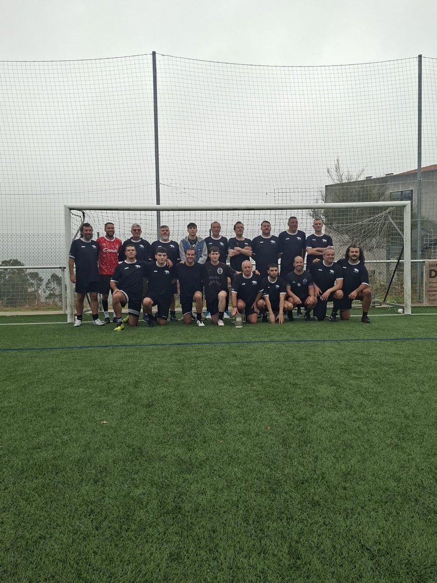 anglogalician's tweet photo. Porcos Bravos confirman todos los 
pronósticos y ganan la XX por un contundente 10 a 2.

13 títulos van ya para el equipo galego.

Más información en breve. https://t.co/RBYXFpu8mq