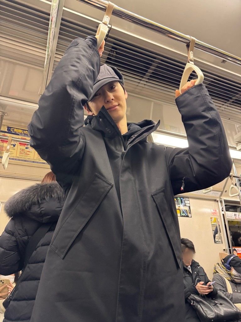 HHD__0's tweet photo. 황민현 남친통 오는 이유 https://t.co/TeLR4jv7qN