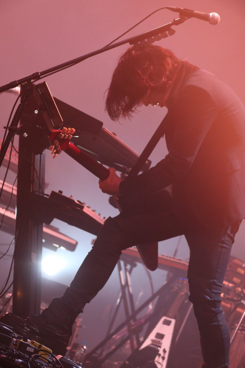 La_nina_16GR's tweet photo. 小林くん!
2026.10.9 THE SPELLBOUND × BOOM BOOM SATELLITES presents 川島道行10周忌LIVE “FRONT CHAPTER” -DECADE- Tour 2026 FINAL
#THESPELLBOUND #BOOMBOOMSATELLITES
#小林祐介 @Pale_im_Pelz https://t.co/DuKXXDDIN5