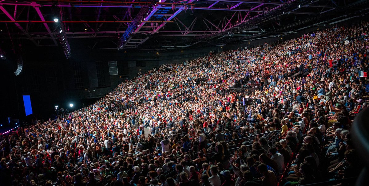 ALeaument's tweet photo. Une salle pleine, c’est ça.

(Pour info.) https://t.co/pJzKtwH6wn