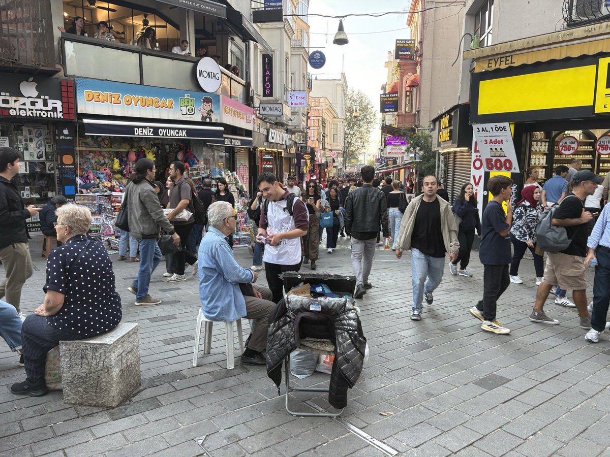 bdninsesi2's tweet photo. Yeni Osmanlıcılık Emperyalizme Hizmet Demektir! Bize Emekçilerin Cumhuriyeti Gerek!

Birlik ve Dayanışma Gazetesi'nin 16. sayısını İstanbul Kadıköy, Avcılar ve Bağcılar’da emekçilere ulaştırdık. 

Yeni Osmanlıcılığa geçit vermeyecek, memlekete ve geleceğimize sahip çıkacağız!

📍Kadıköy