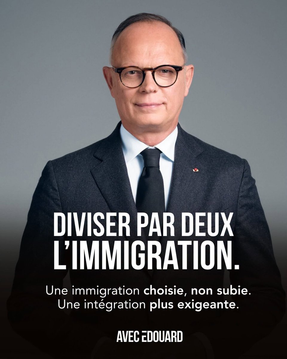 PoliceRealites's tweet photo. Y croyez-vous ? https://t.co/Vj3kTnaDu4