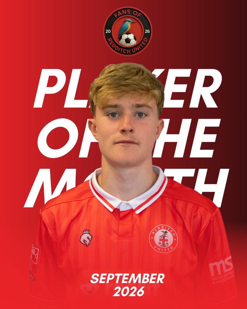 RedditchUtd's tweet photo. Our supporters group, Fans of Redditch United, voted Billy Fielding as their September Player of the month.  👏

Billy’s sponsors (Val and Ray) and a few members of the group presented him with his award after the game yesterday. Well done Billy! 🍾 https://t.co/ub2NRlZrcY