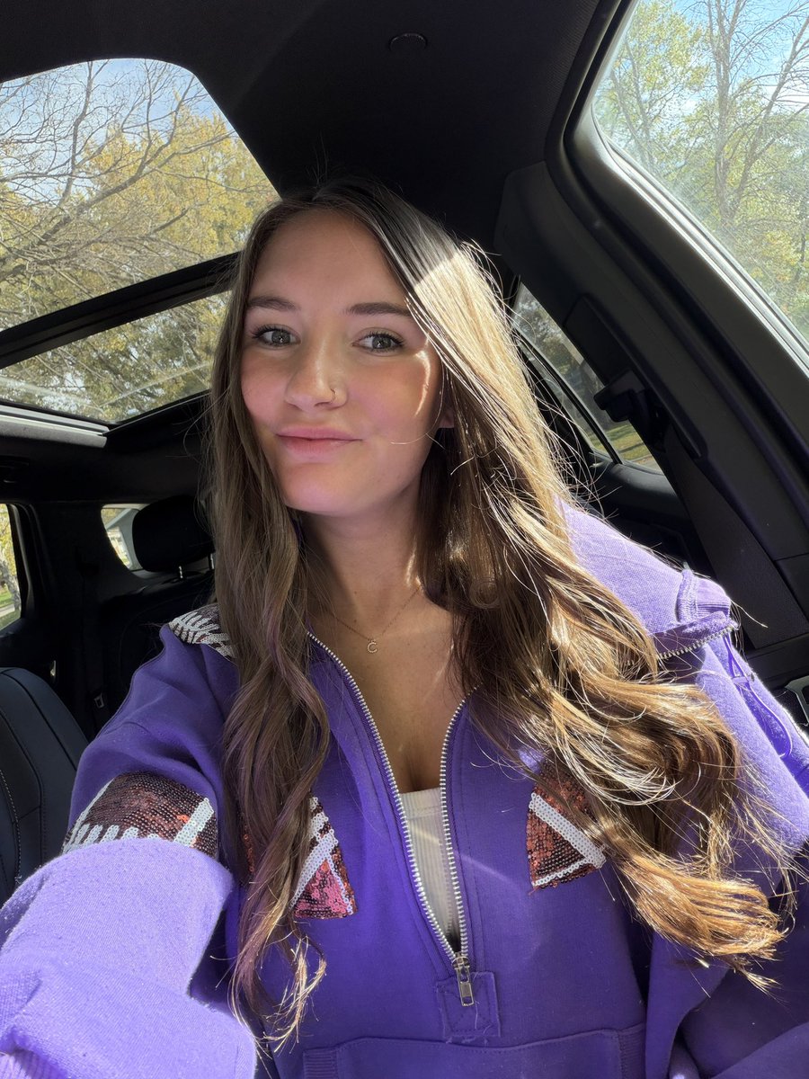 cjmnsportsmom's tweet photo. And today we SKOL. 💜😘

#skol https://t.co/PheuKeX17F