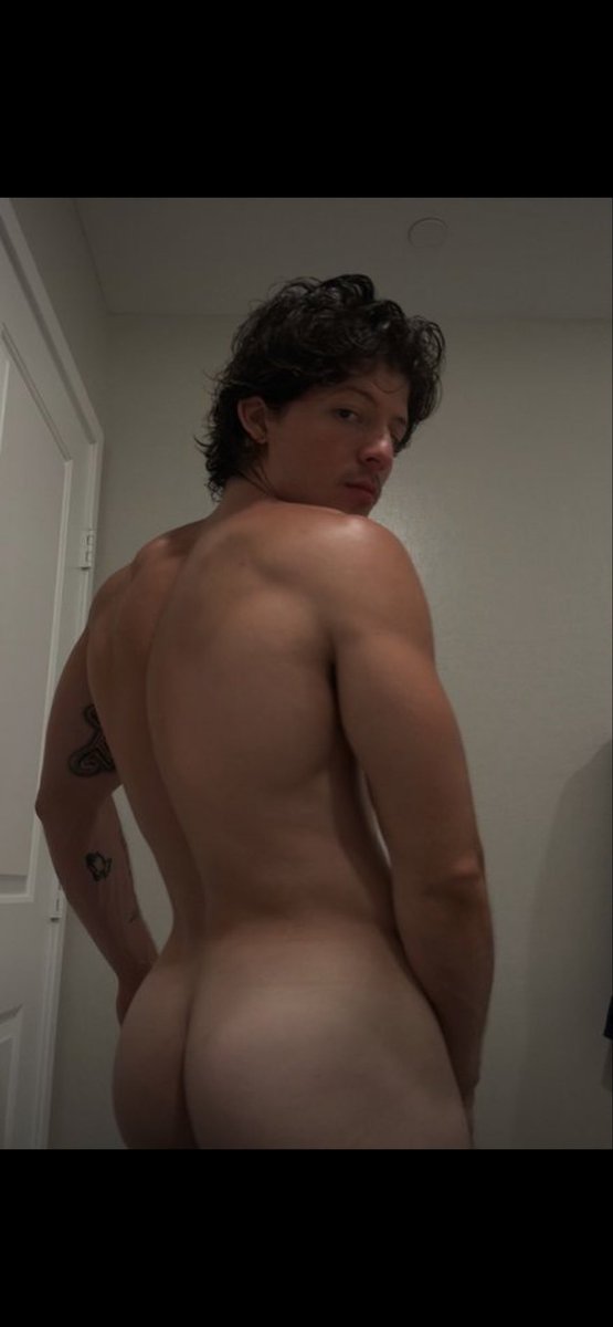 boybuttdotcom's tweet photo. Lopez brothers https://t.co/OdvEEKaIcC