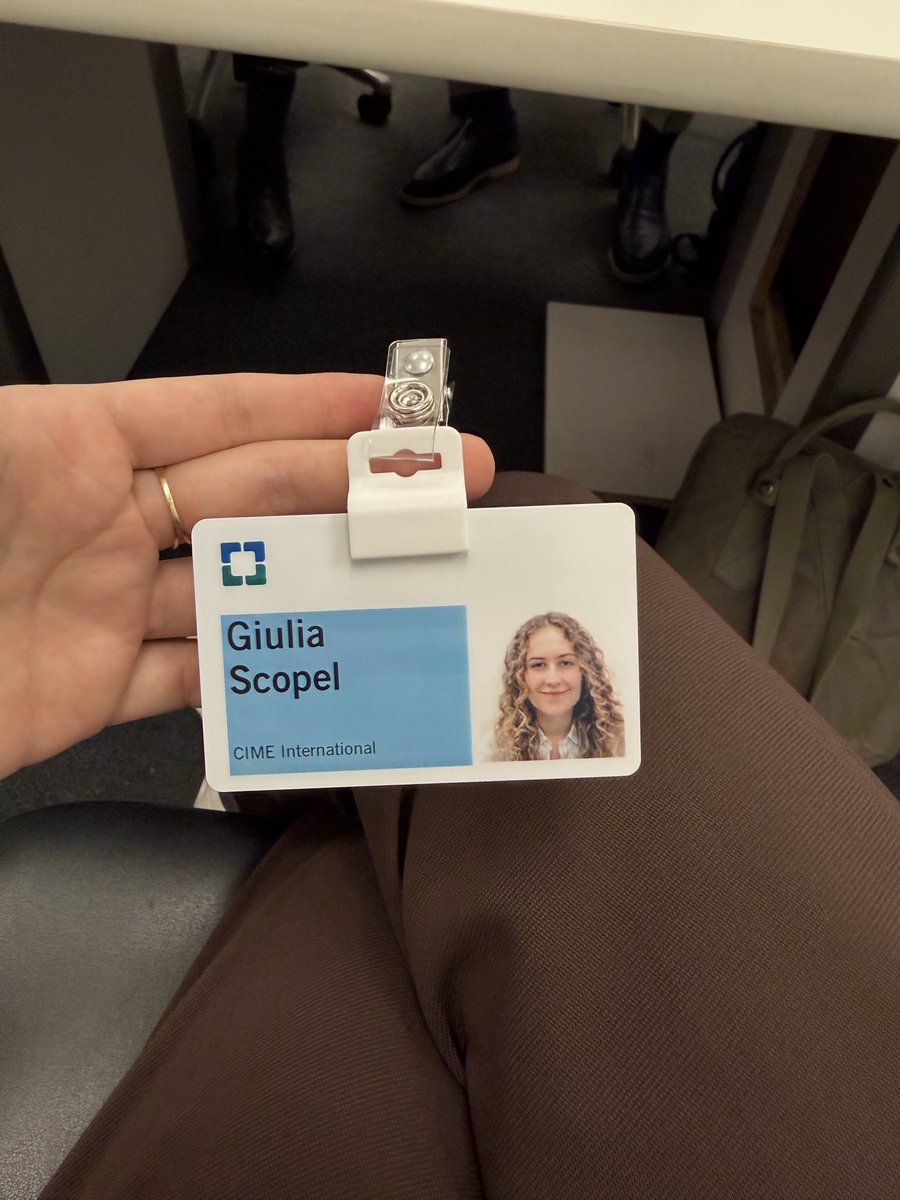 dearsputinik's tweet photo. Observer at Cleveland Clinic #mskfellow #radres Amazing. https://t.co/bQ0JQXlqfo